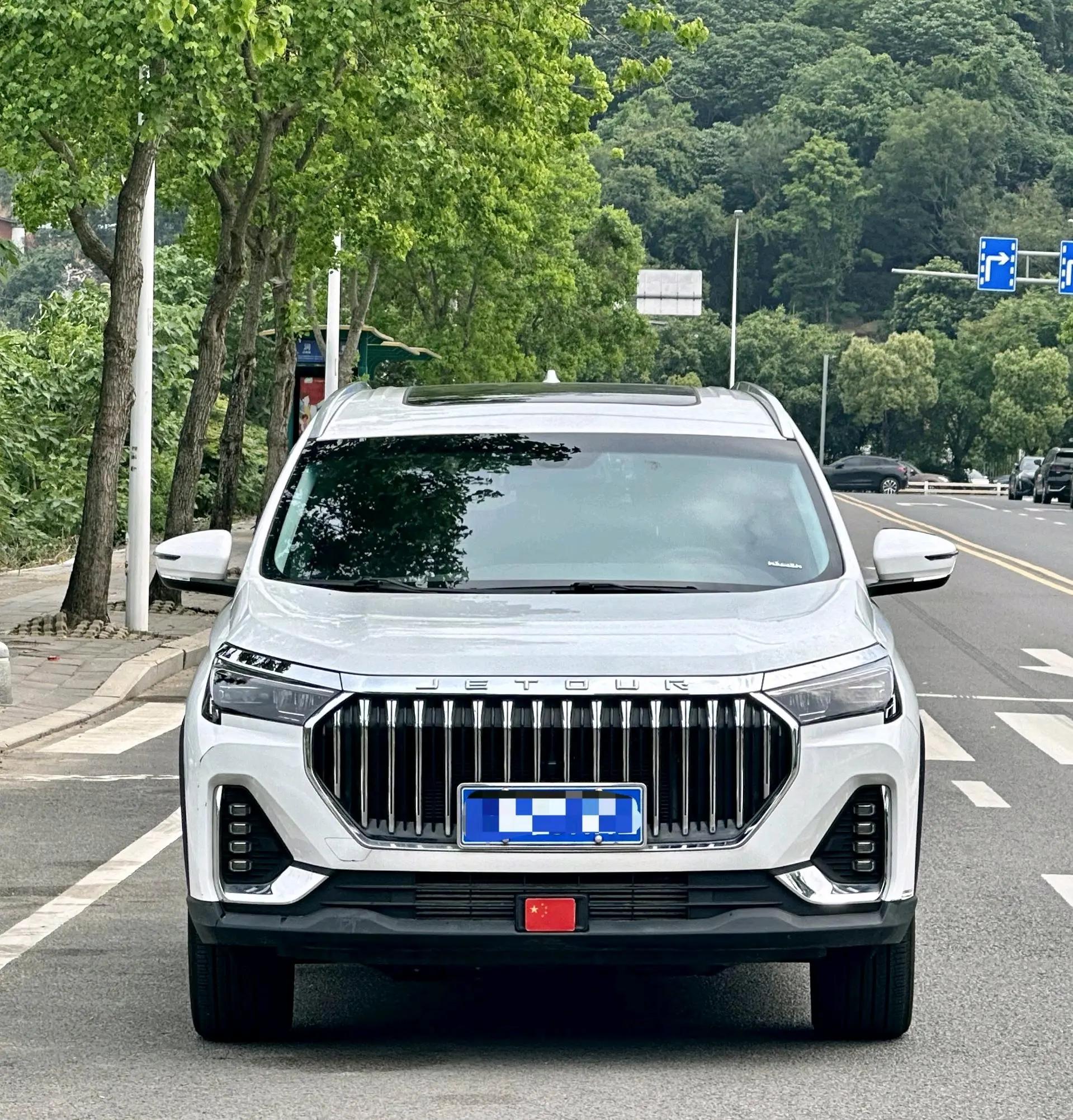 Jetour X90 PLUS 2024 1.6TD DCT Family Happy Edition 7 2