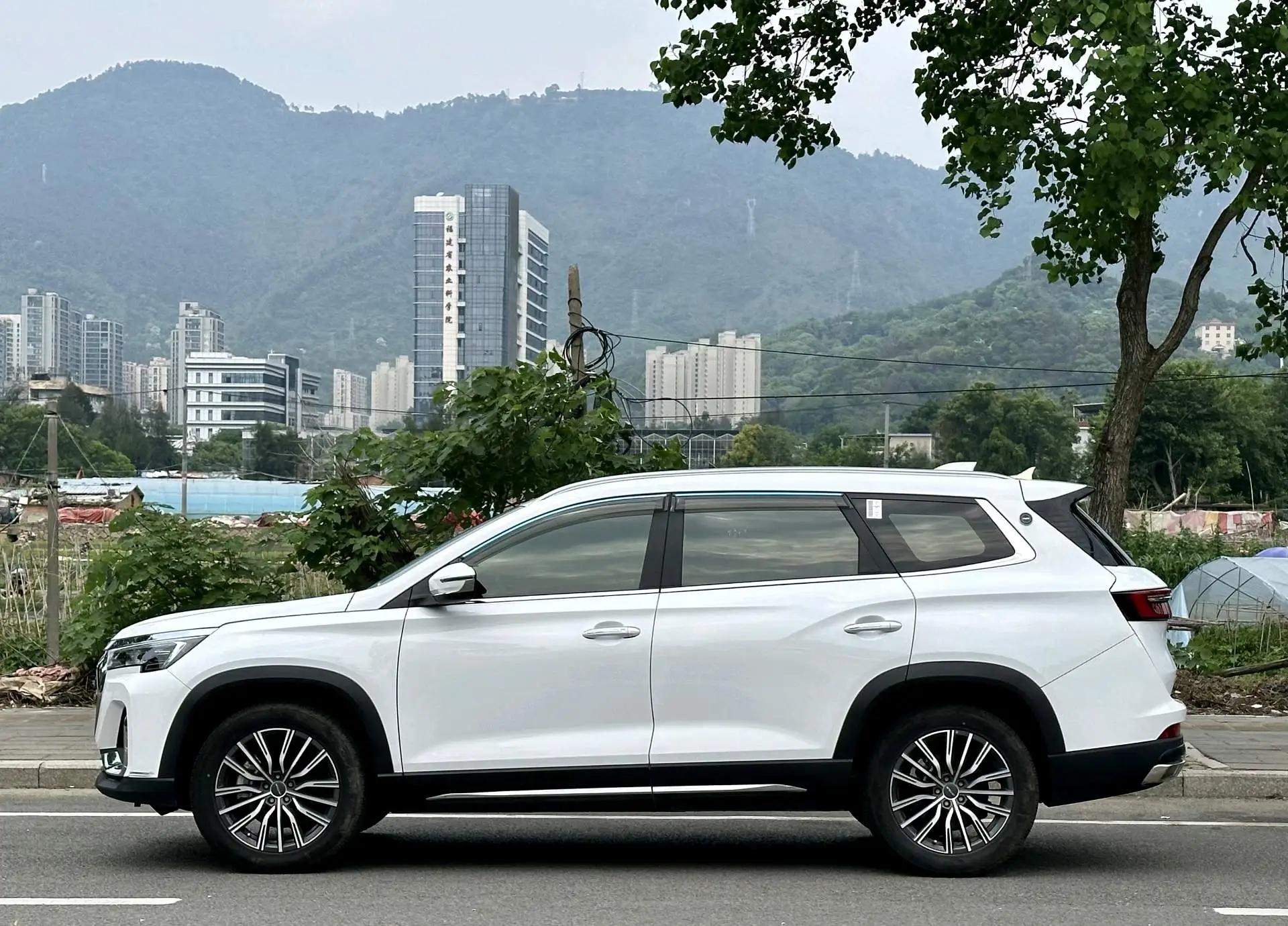 Jetour X90 PLUS 2024 1.6TD DCT Family Happy Edition 7 3