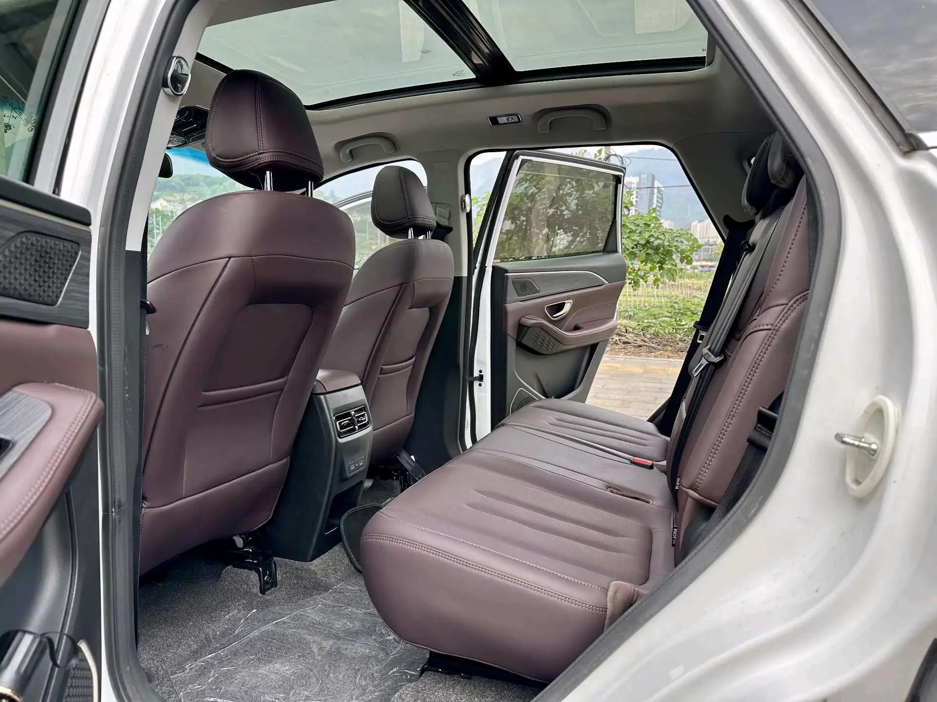 Jetour X90 PLUS 2024 1.6TD DCT Family Happy Edition 7 7
