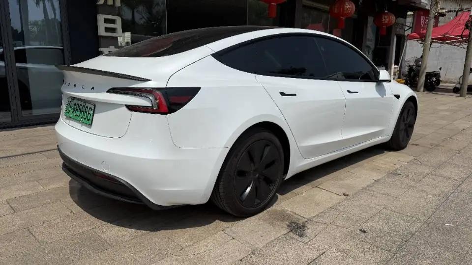 Tesla 2025 Model 3 Rear-Wheel Drive Automatic 3