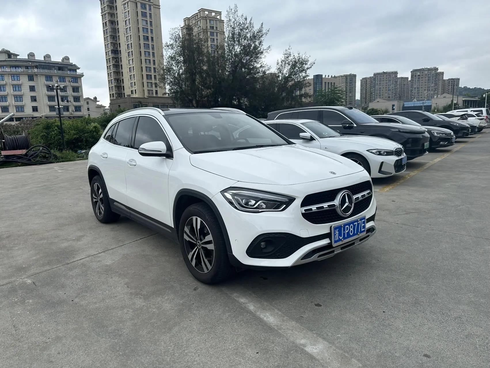 Mercedes Benz GLA 2020 model GLA 200 3
