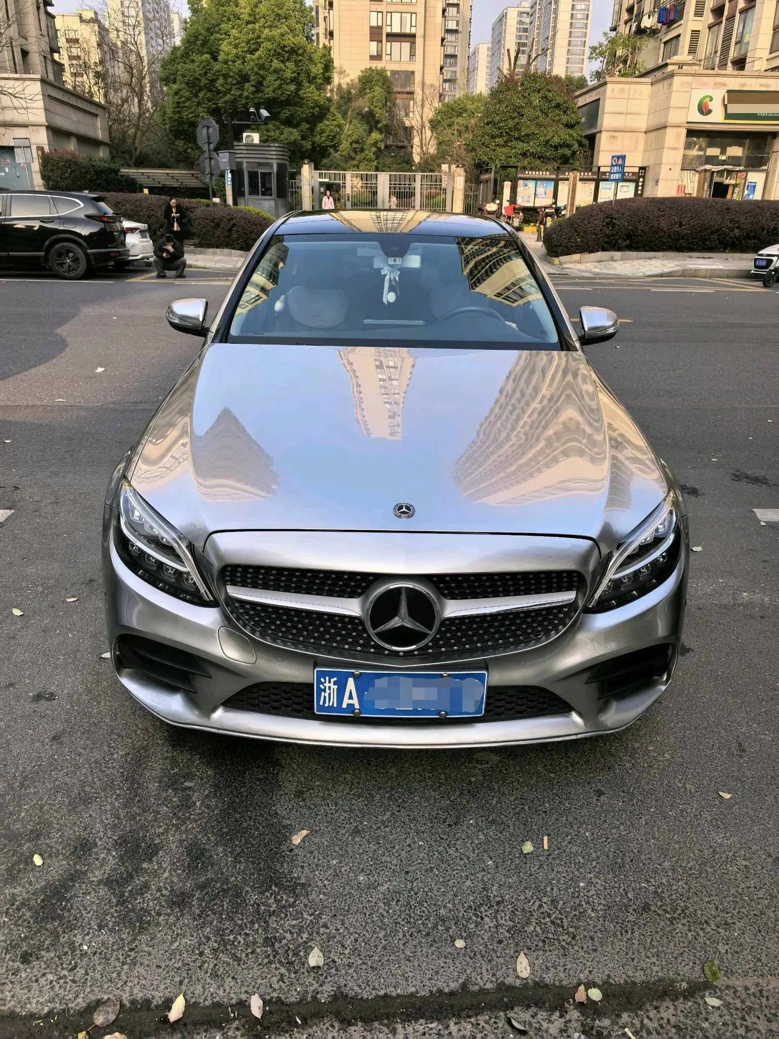 Mercedes Benz Class C 2020 C 260 L Sports Edition 2