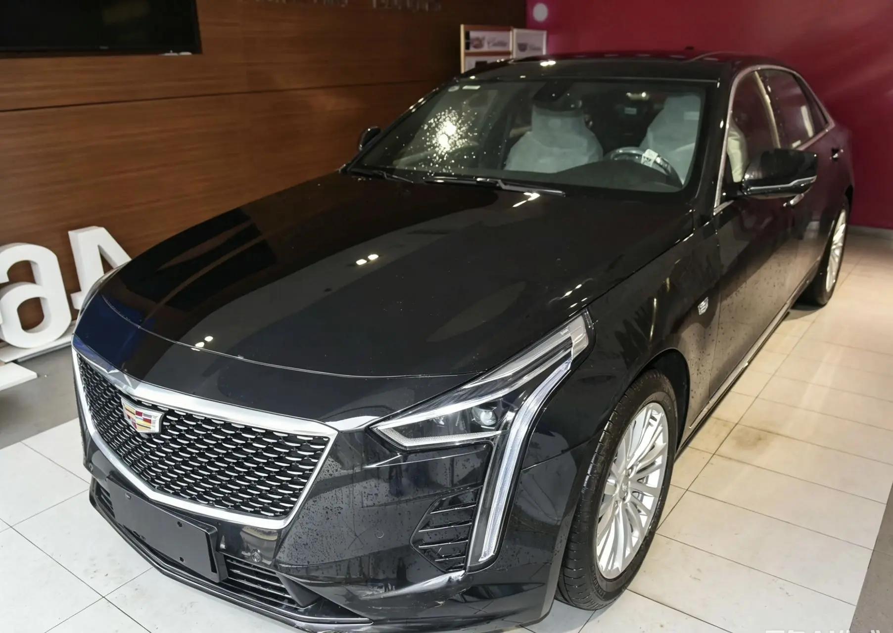 Cadillac CT6 2022 28T Luxury Model