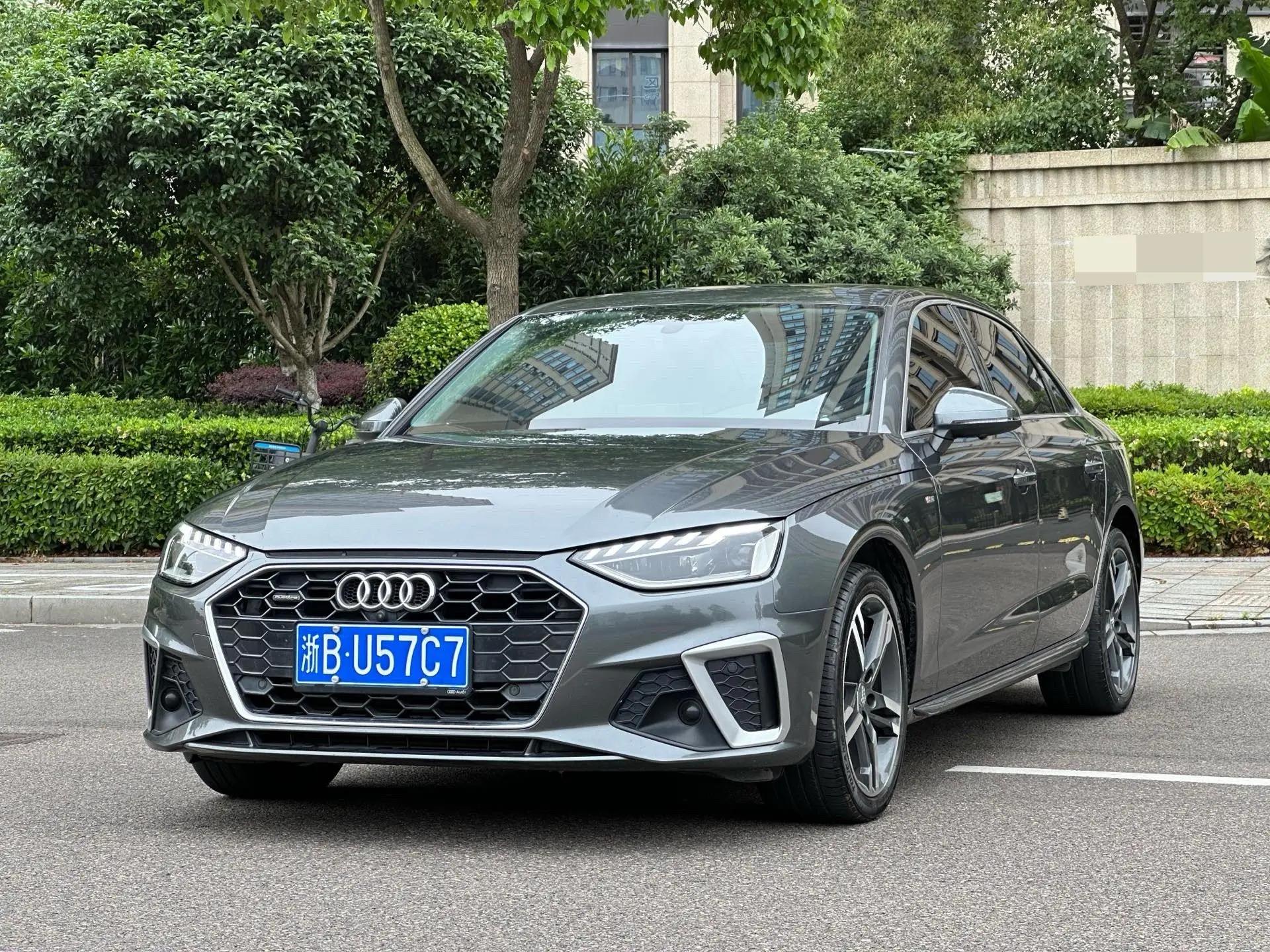 Audi A4L 2020 40 TFSI quattro Deluxe Dynamic