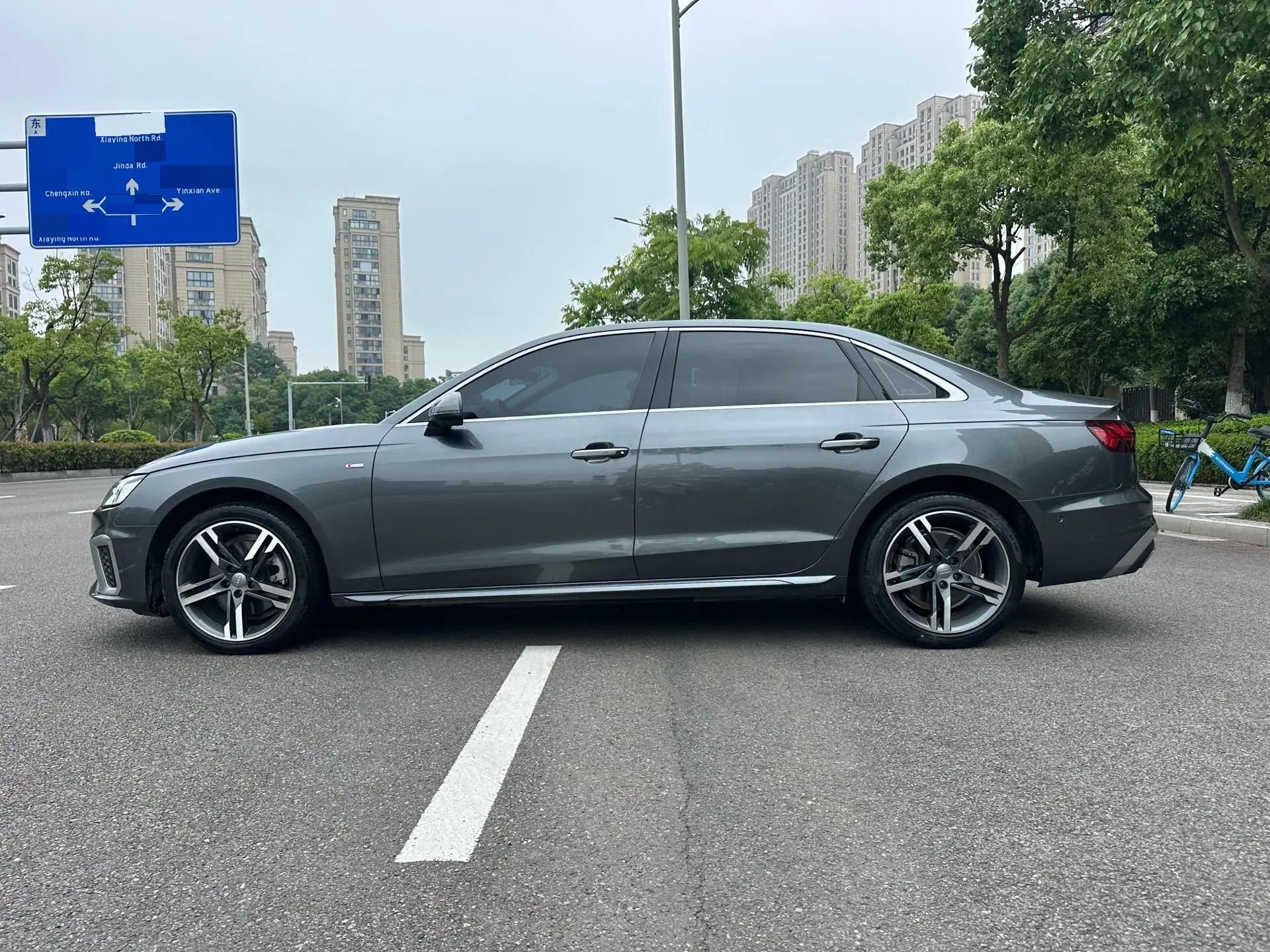 Audi A4L 2020 40 TFSI quattro Deluxe Dynamic 14