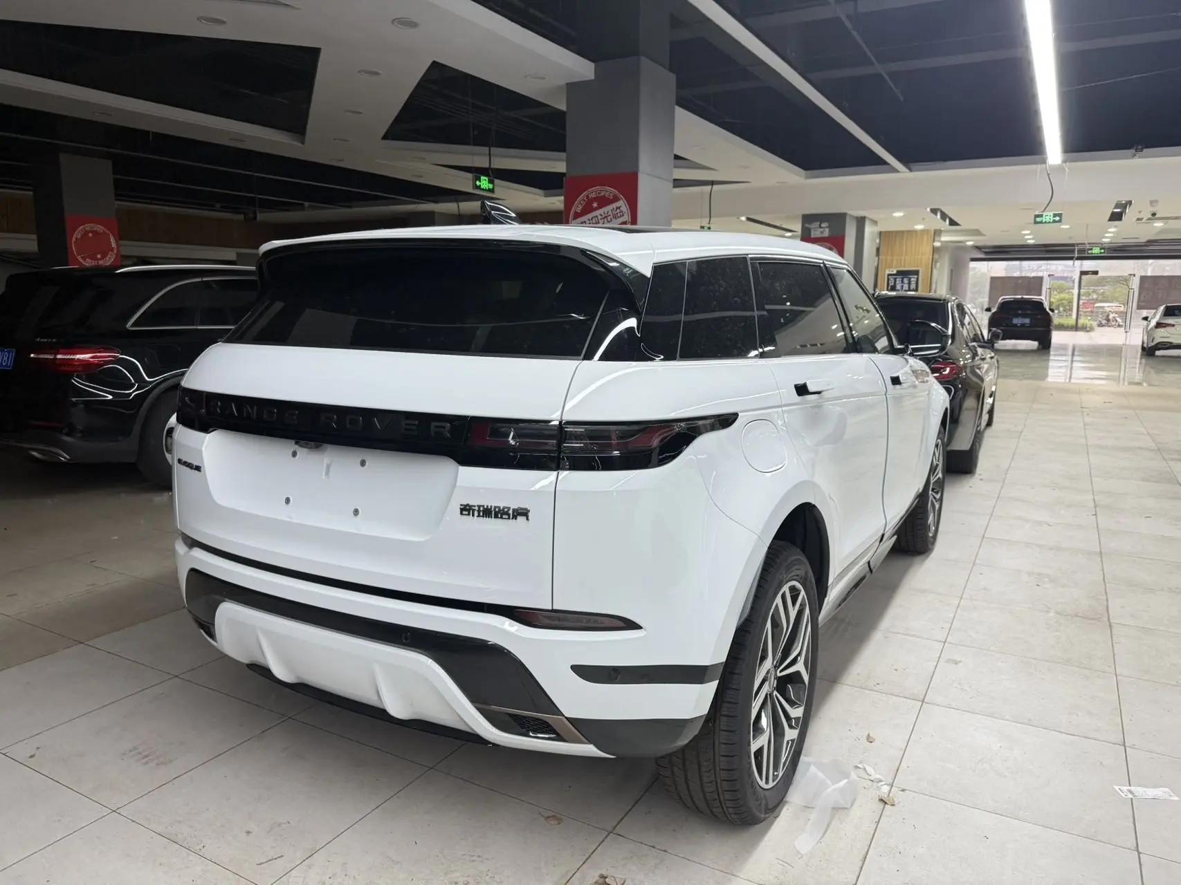 Land Rover 2026 Range Rover Aurora L 48V 2.0T SE Automatic 4