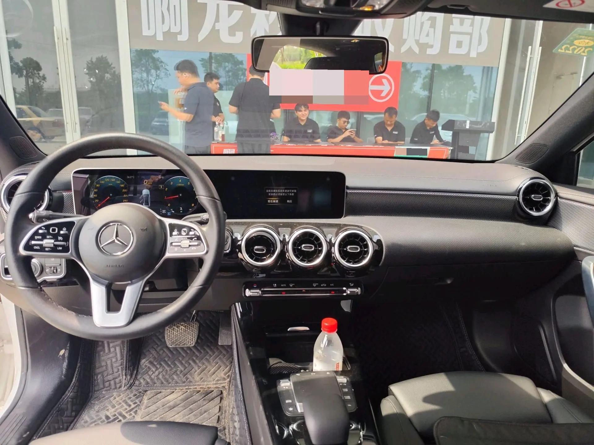 Mercedes Benz Class A 2020 A 180 L Sports Car 6
