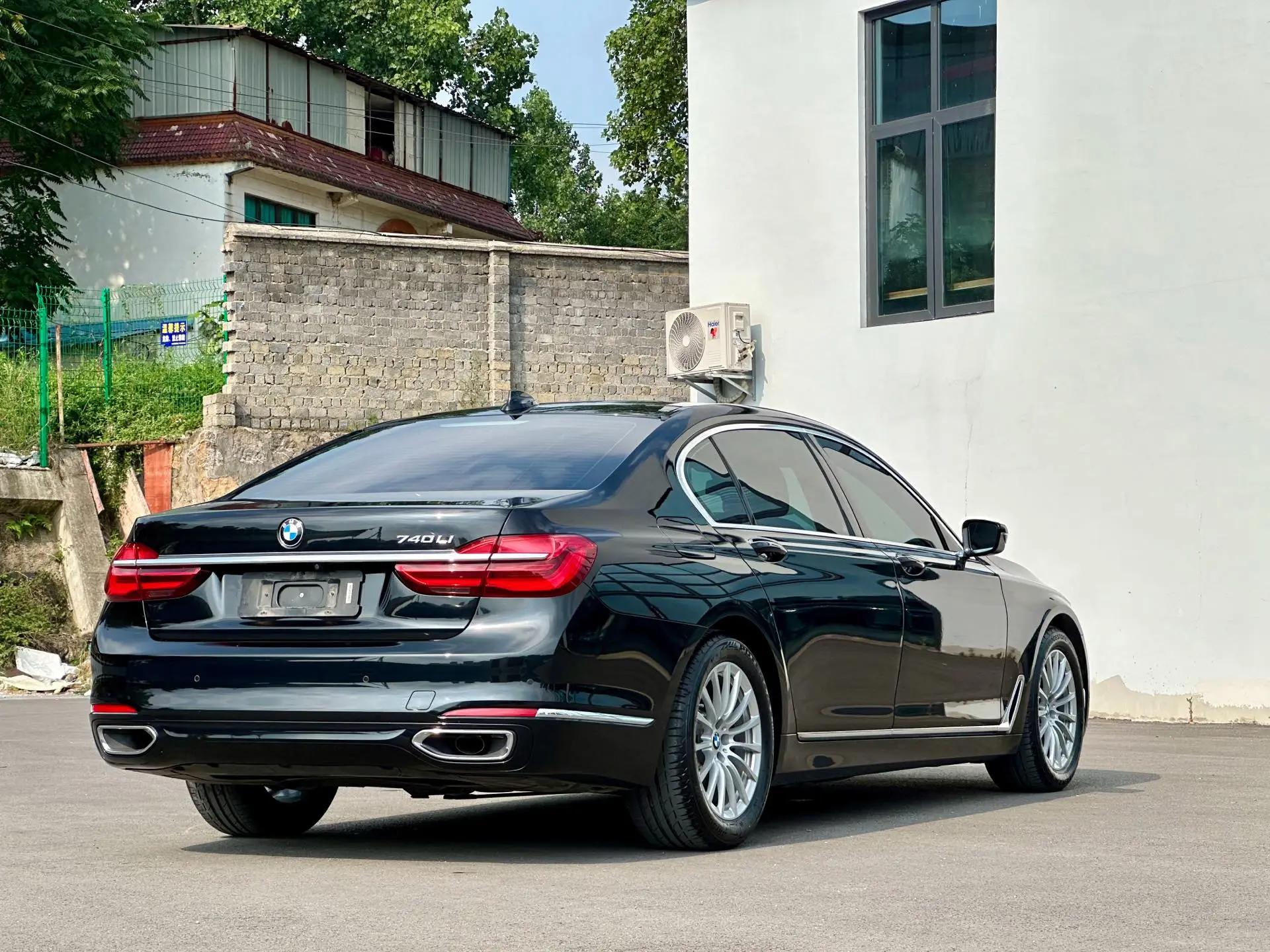 BMW 7 Series 2016 740Li Leading Model 3