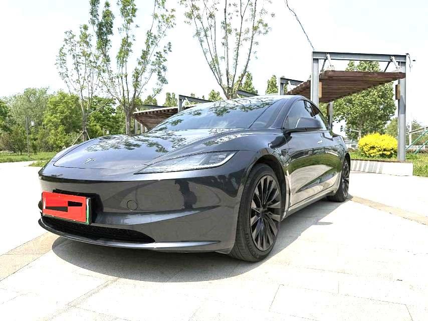 Model 3 2023 Rear-Wheel Drive Edition