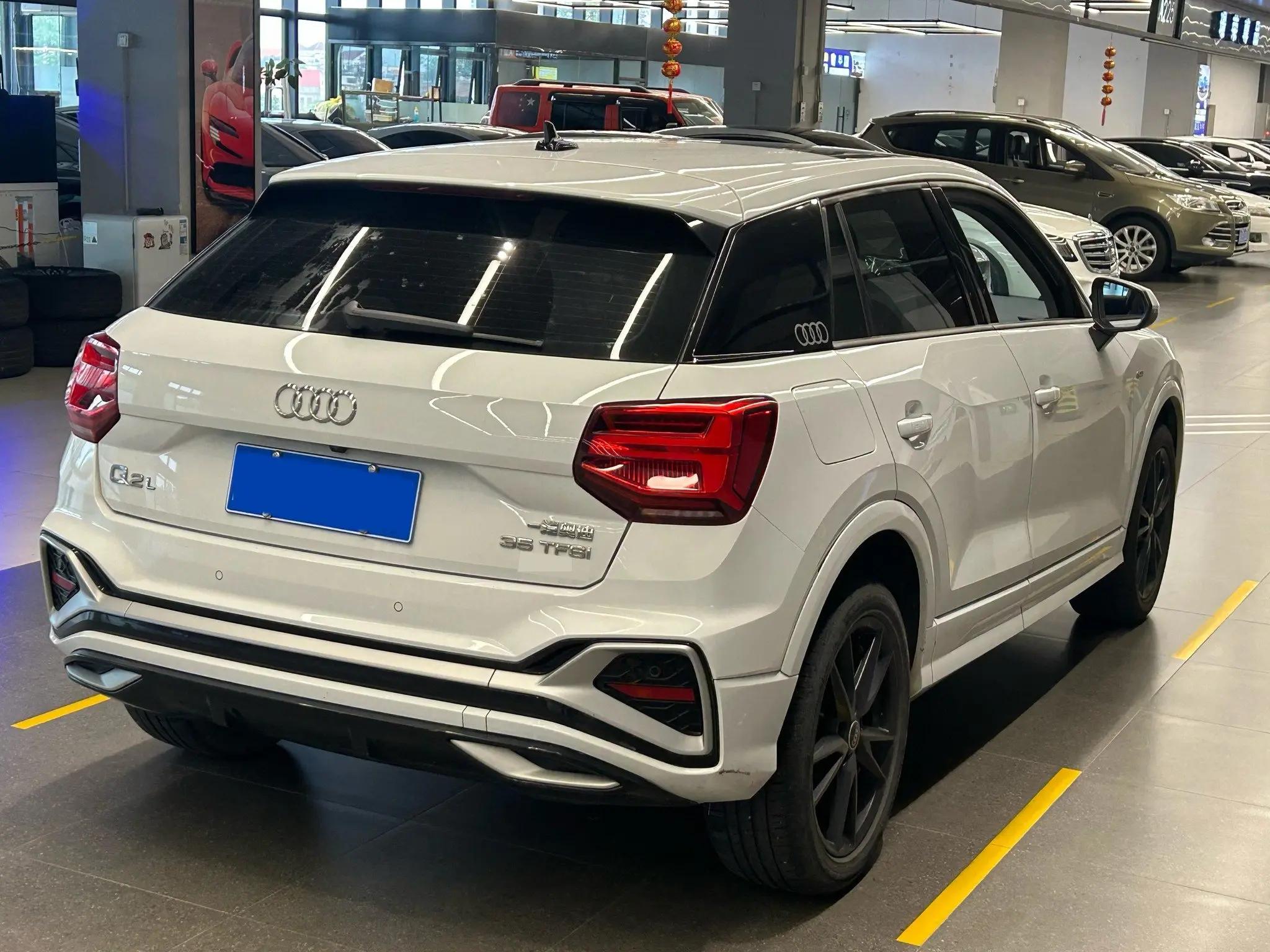 Audi Q2L 2022 35 TFSI Enterprising and Elegant 4