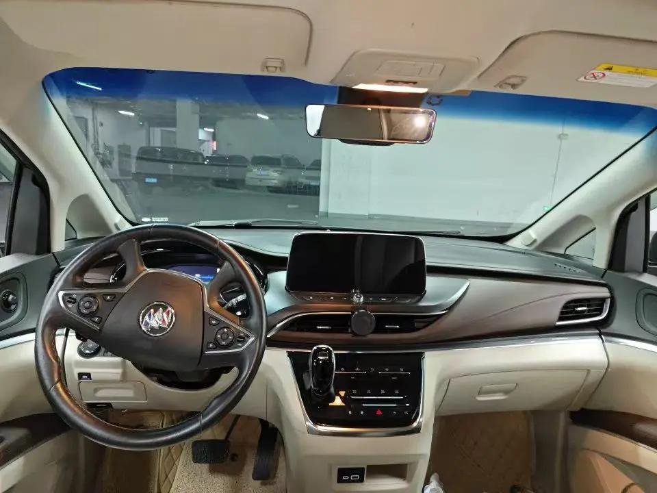 Buick GL8 2021 Land Business Class 652T Smart Luxury Model 6