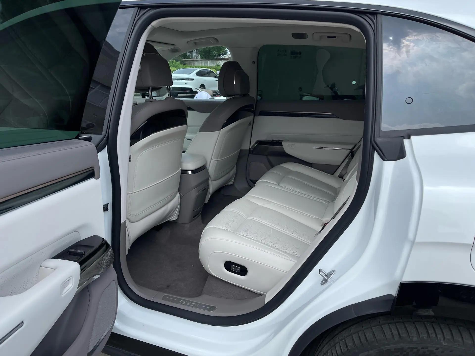 Zeekr 2025 Zeekr 7X 75kWh Rear-Wheel-Drive Intelligent Driving Edition Automatic 7
