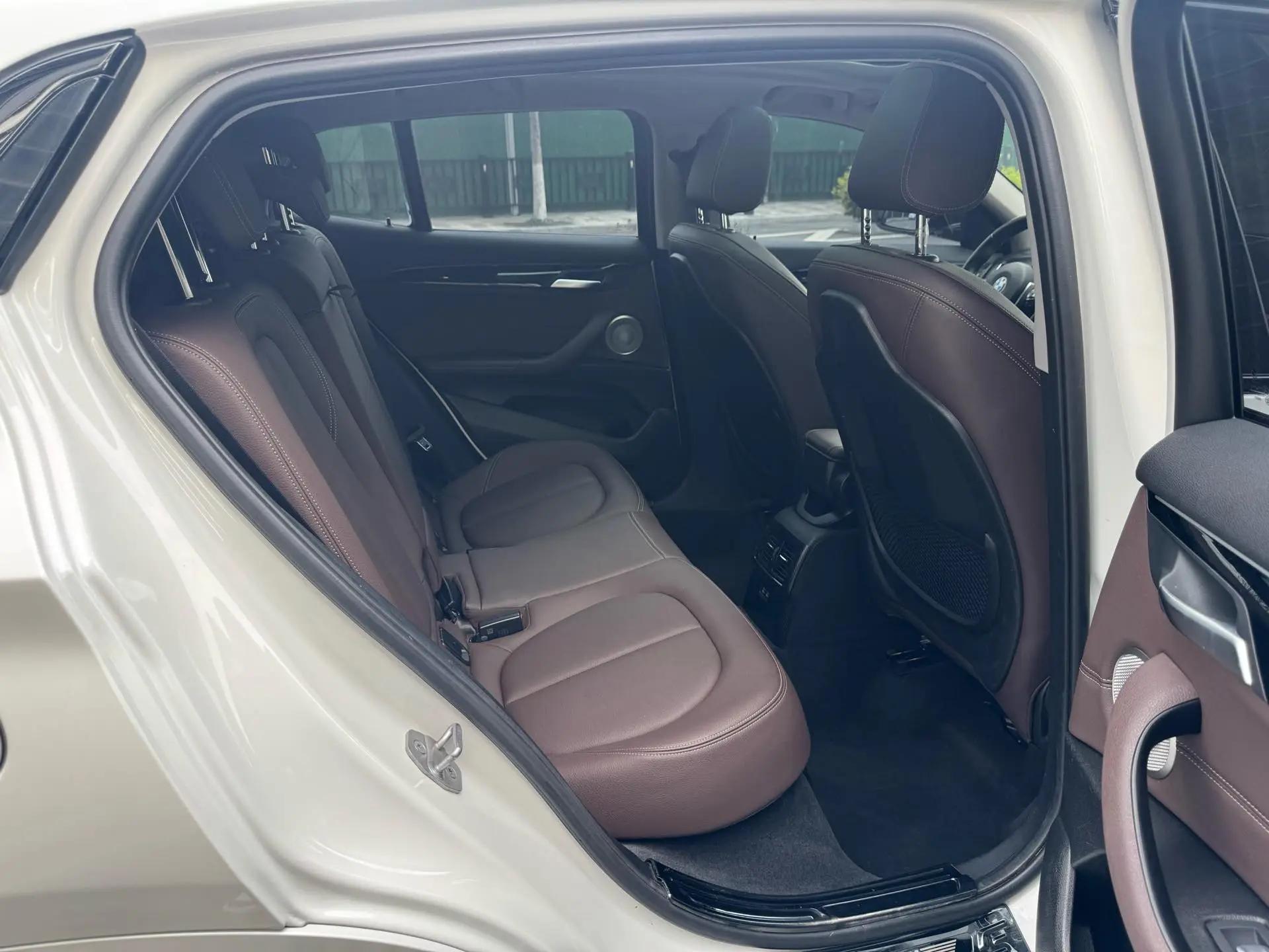 BMW X2 2022 sDrive25i M sports suit 5