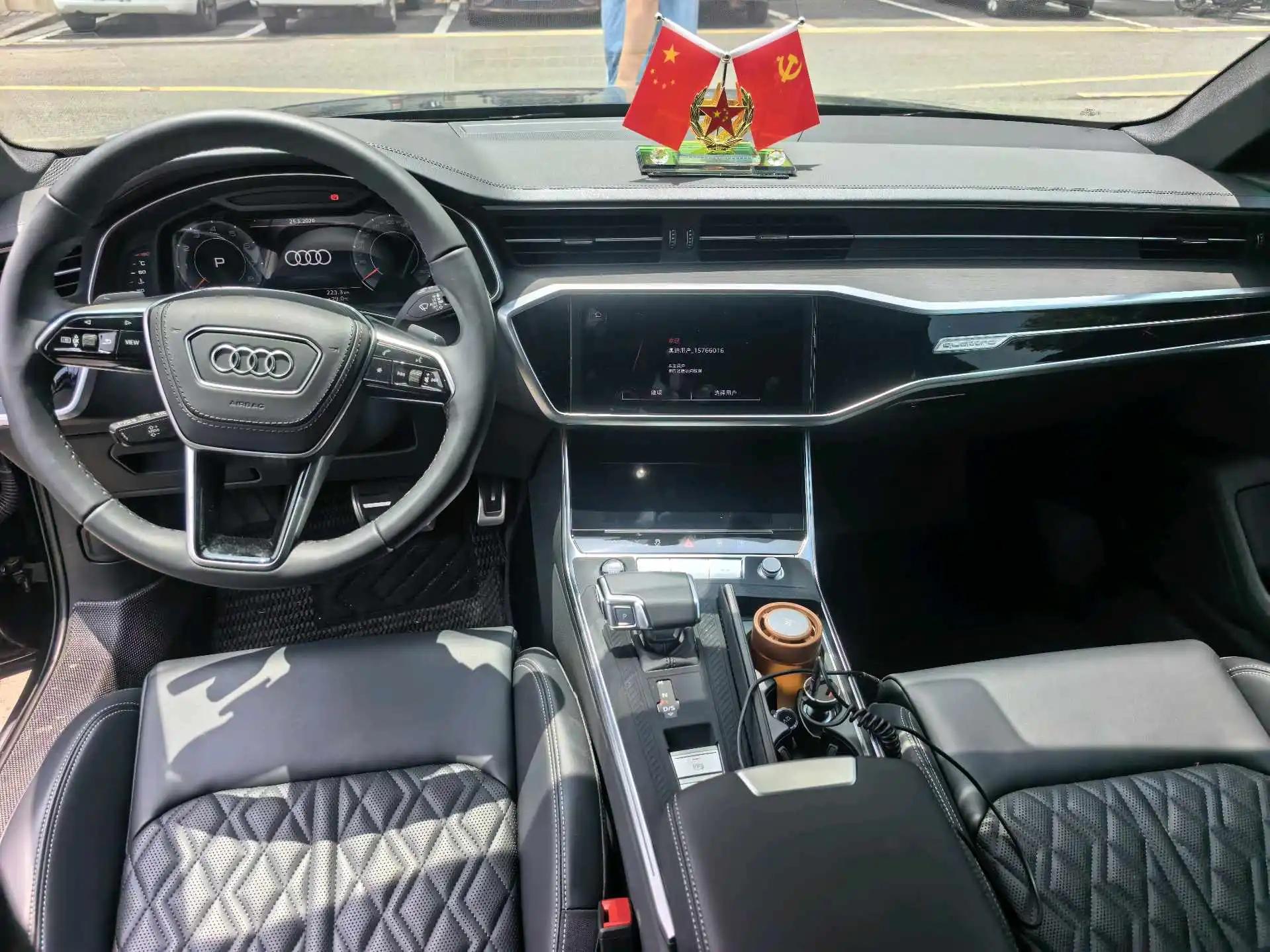 Audi 2025 A6L 2.0TFSI 45TFSI Quattro Prestige Dynamic Edition Automatic 5