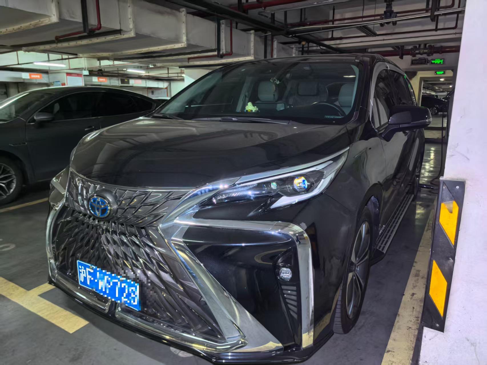 Toyota 2023 Sienna HYBRID 2.5 CVT Prestige PLUS Edition Automatic