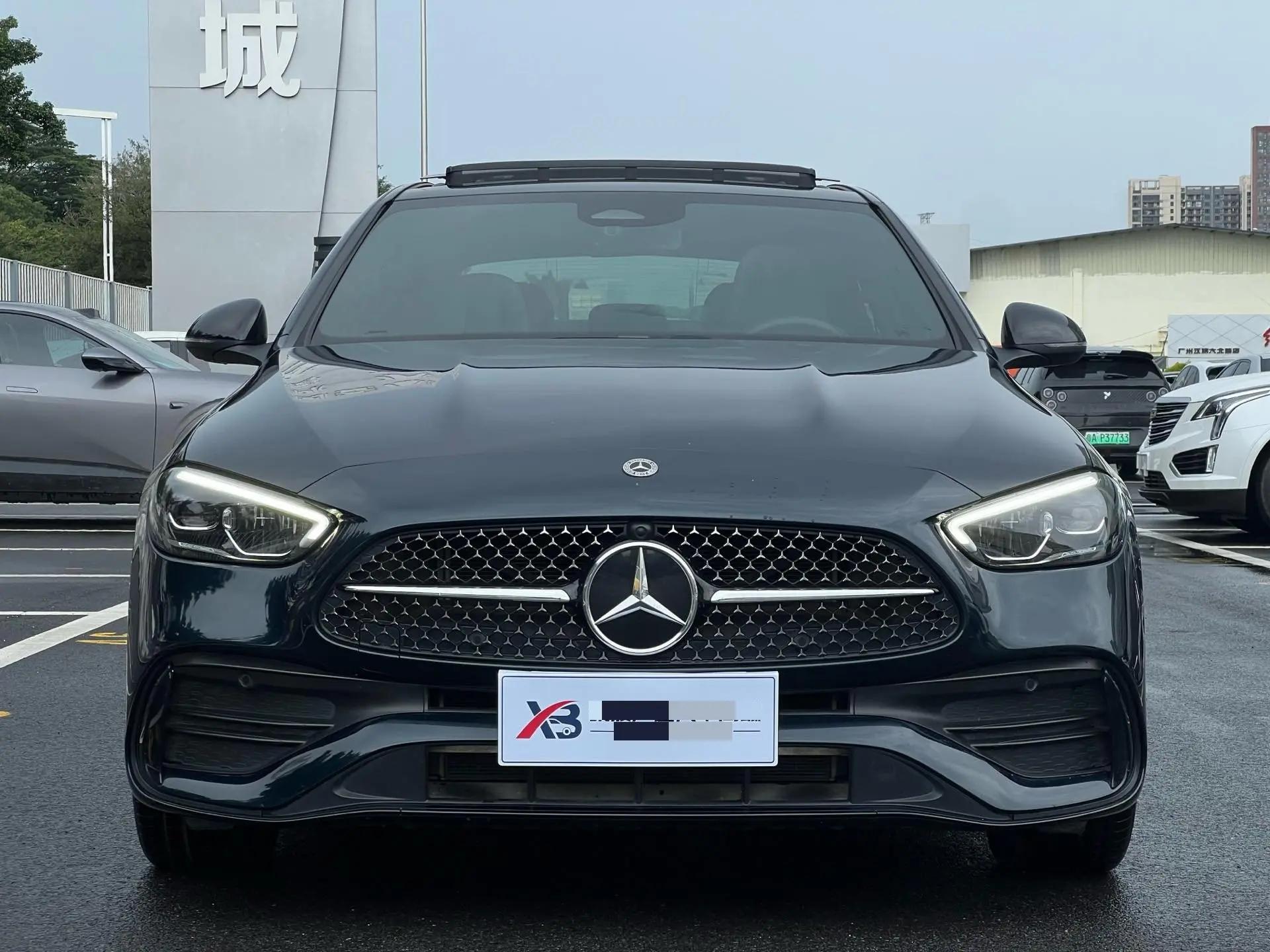 Mercedes Benz Class C 2023 C 260 L Night Sports Edition 2