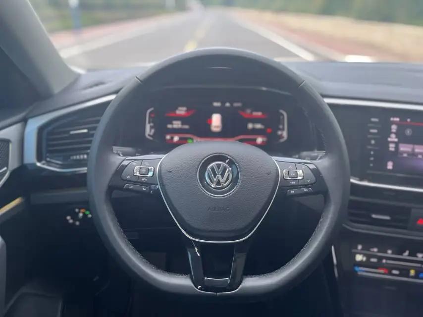 Tan Yue 2020 330TSI Two-Drive Deluxe Zhilian Edition 3