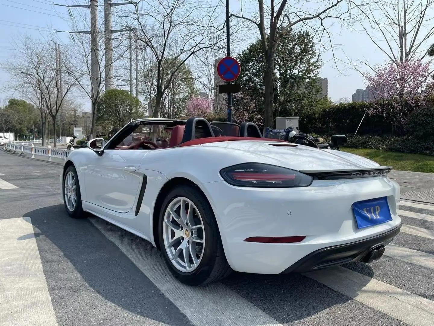 Porsche 718 2020 Boxster 2.0T 3