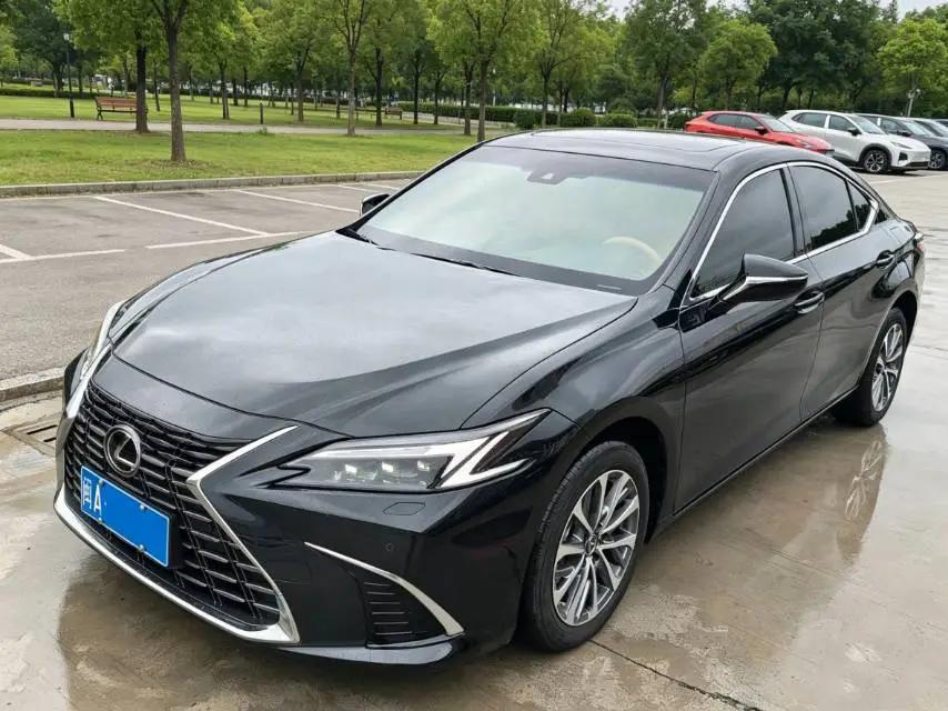 Lexus ES (Imported) 2025 ES200 2.0 CVT Prestige Edition Automatic