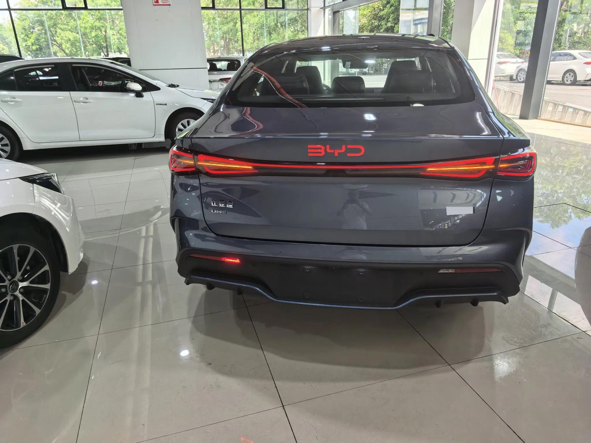 BYD 2025 seals 06 DM-i 1.5 stepless smart driving version 120KM flagship automatic gear 3