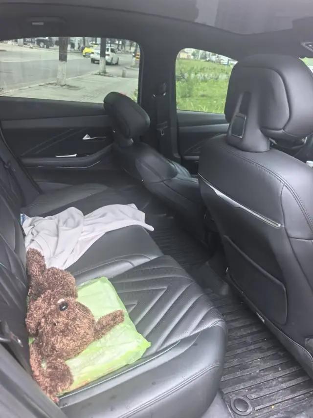 ChangAn Deepal 2023 SL 03 135Plus extended range automatic gear 4