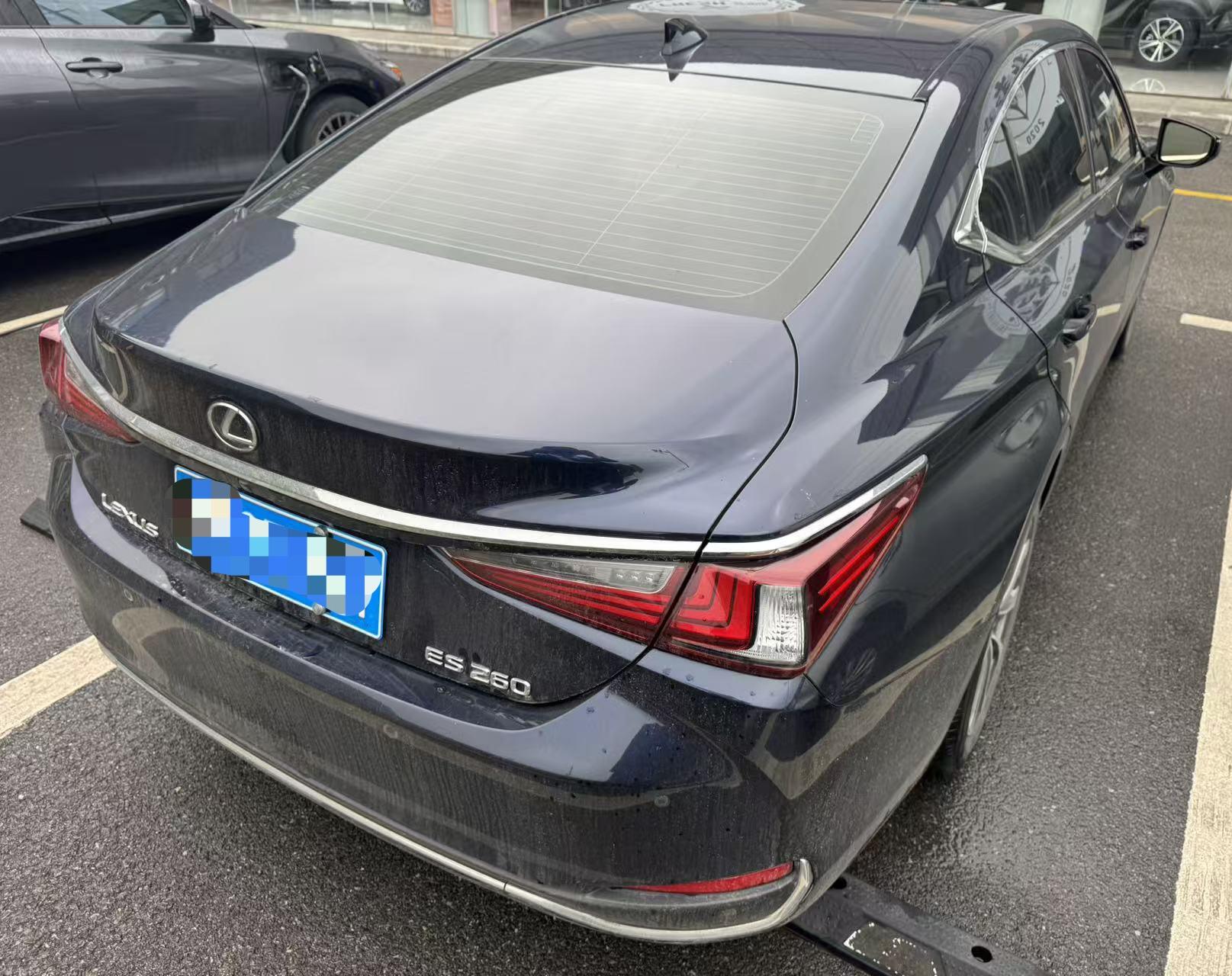 Lexus ES 2021 260 Excellence Edition 3