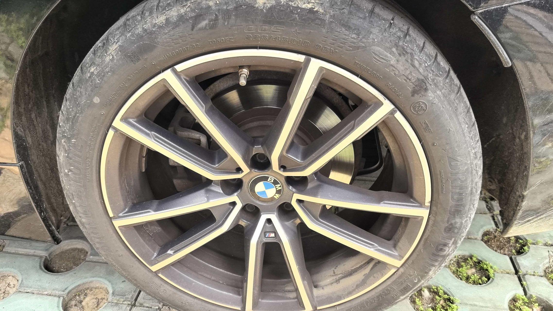BMW 3 Series 2022 320Li M Sports Suit 7