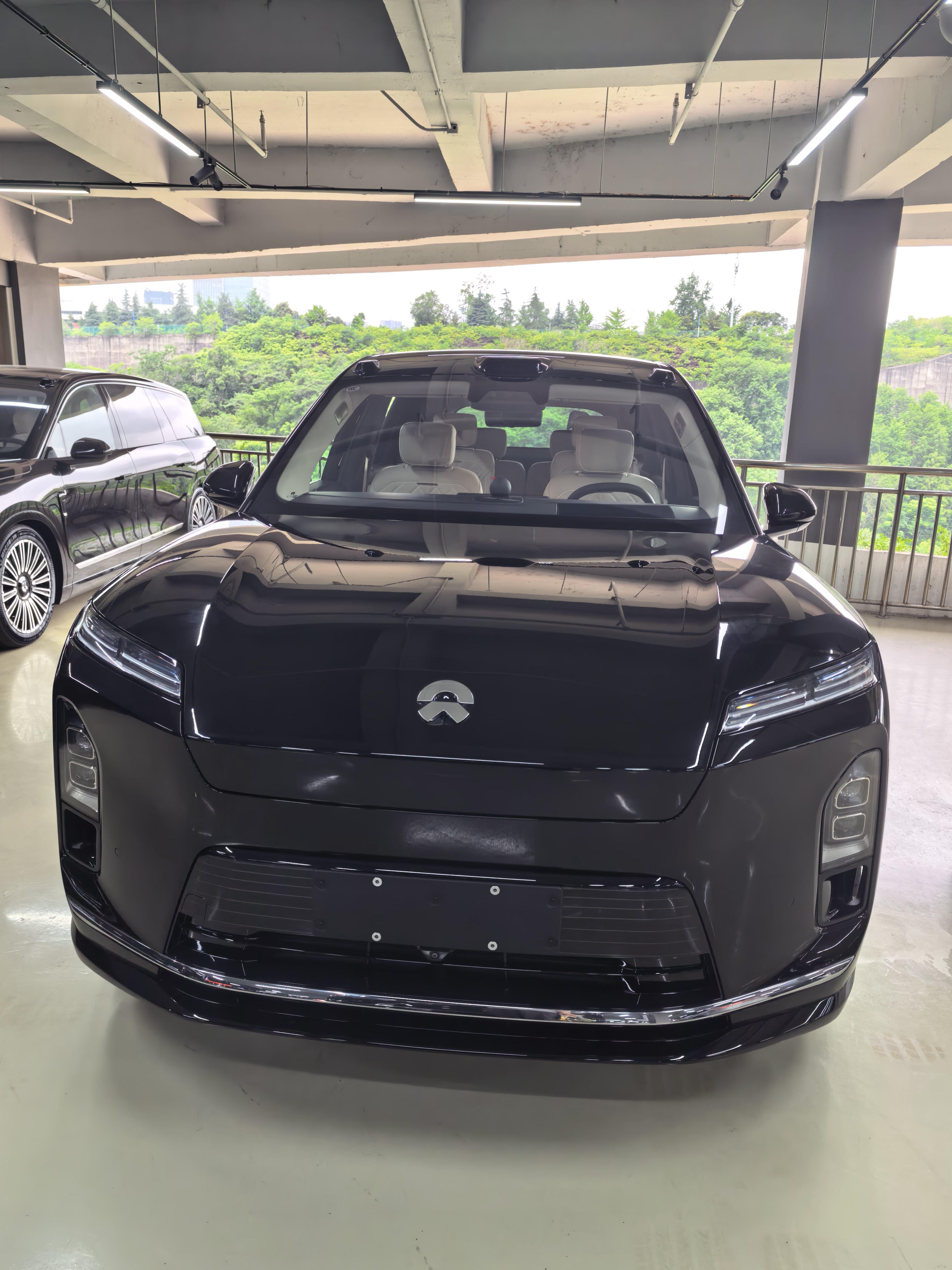 NIO 2026 ES8 6-seat executive signature version automatic gear 2