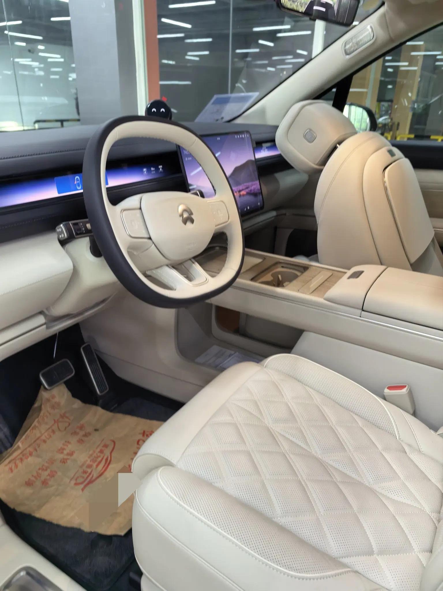 NIO 2026 ES8 6-seat executive signature version automatic gear 7