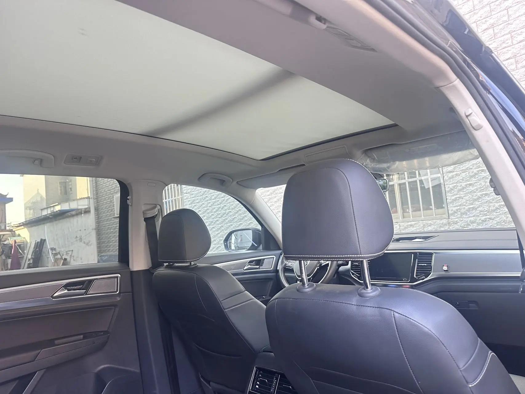 Touang 2020 330TSI Two-Drive Deluxe Edition National V 4