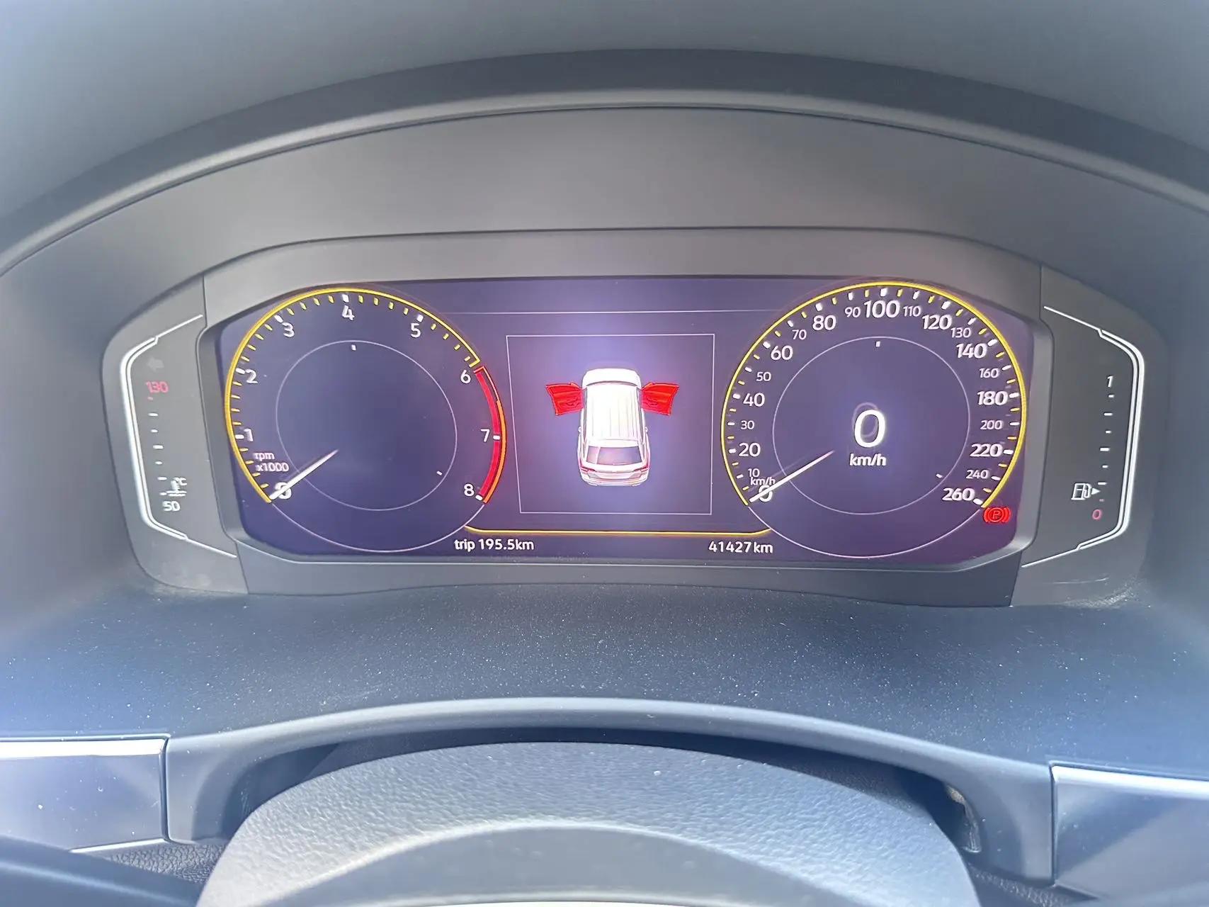 Touang 2020 330TSI Two-Drive Deluxe Edition National V 7