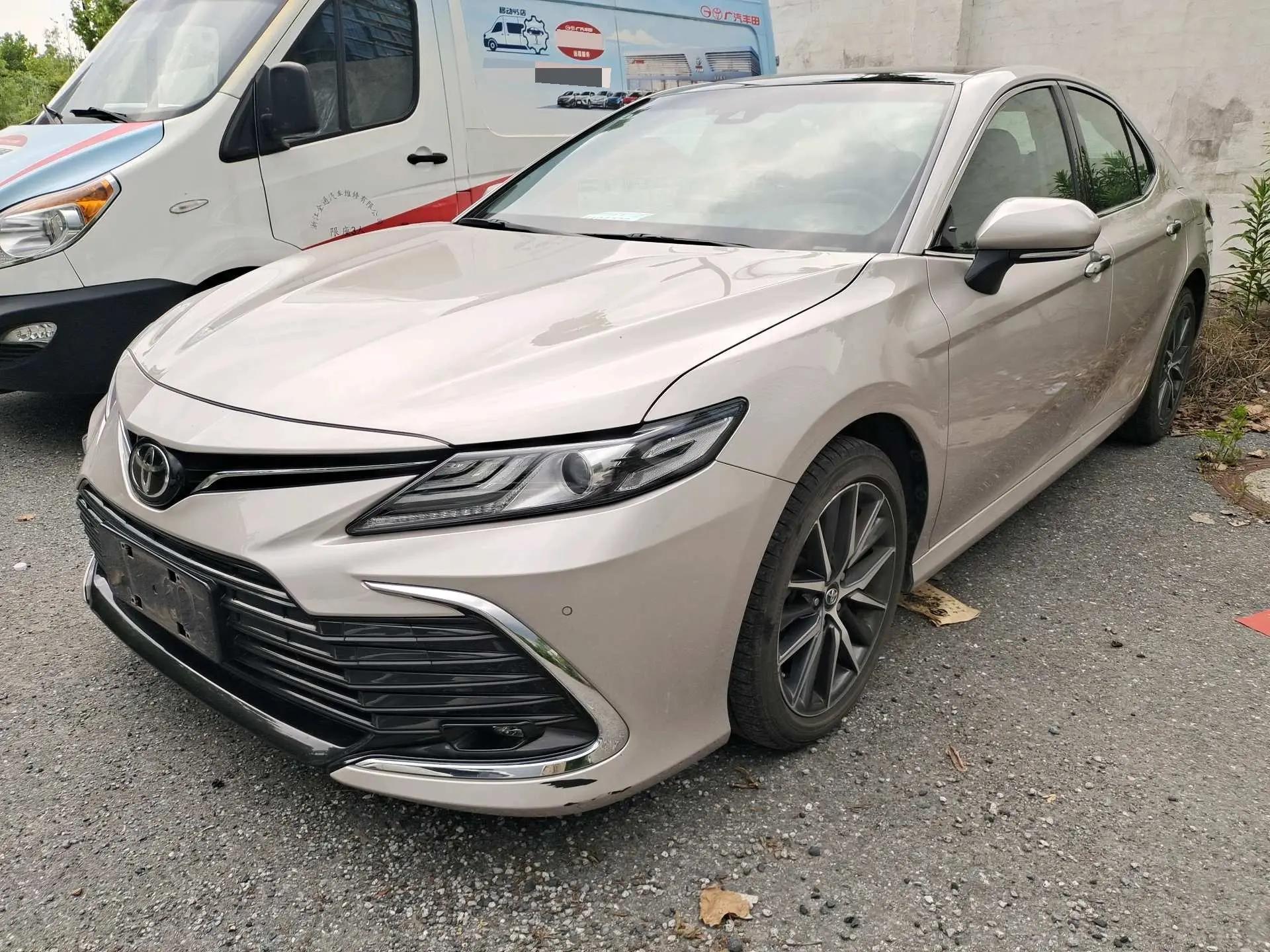 Camry 2021 2.5G Deluxe Edition