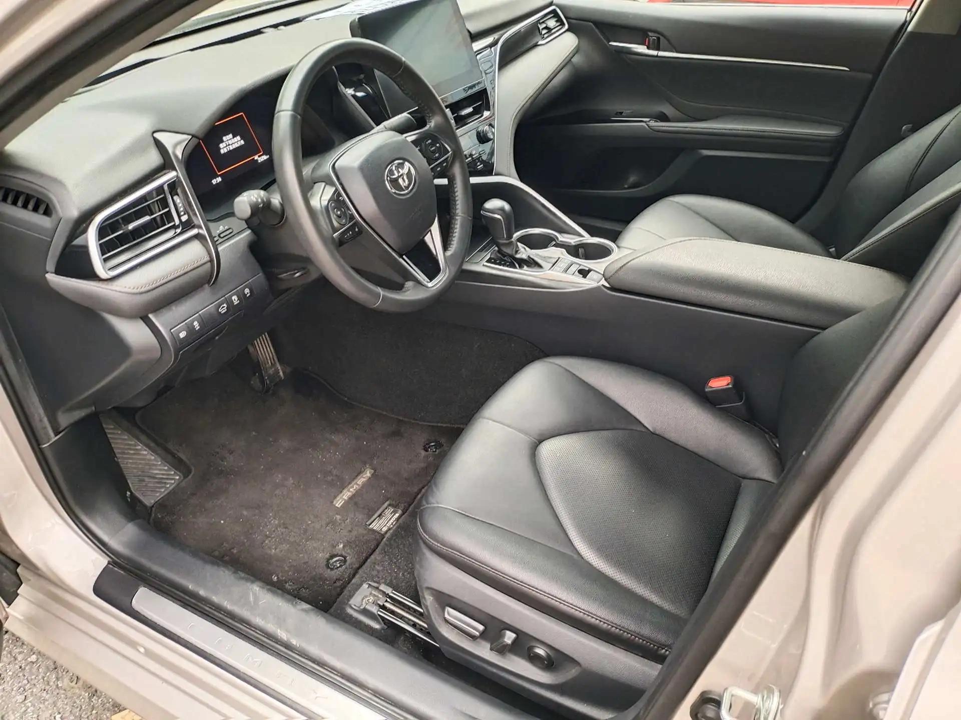 Camry 2021 2.5G Deluxe Edition 3