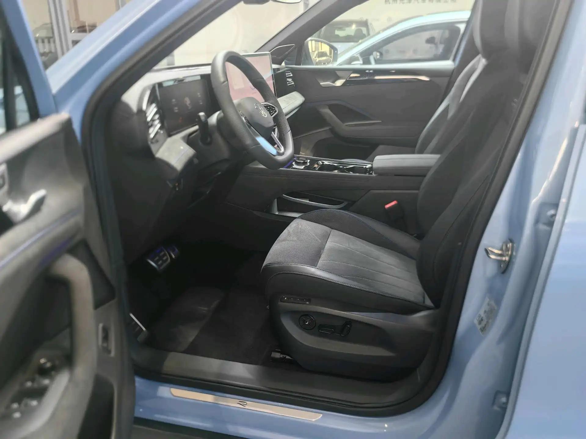 Volkswagen 2024 Tiguan L PRO 2.0TSI 380TSI Four-wheel Drive R-Line Smart Edition Automatic Gear 2