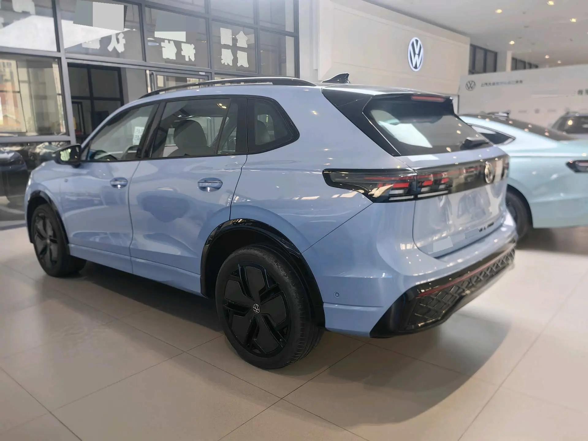 Volkswagen 2024 Tiguan L PRO 2.0TSI 380TSI Four-wheel Drive R-Line Smart Edition Automatic Gear 4