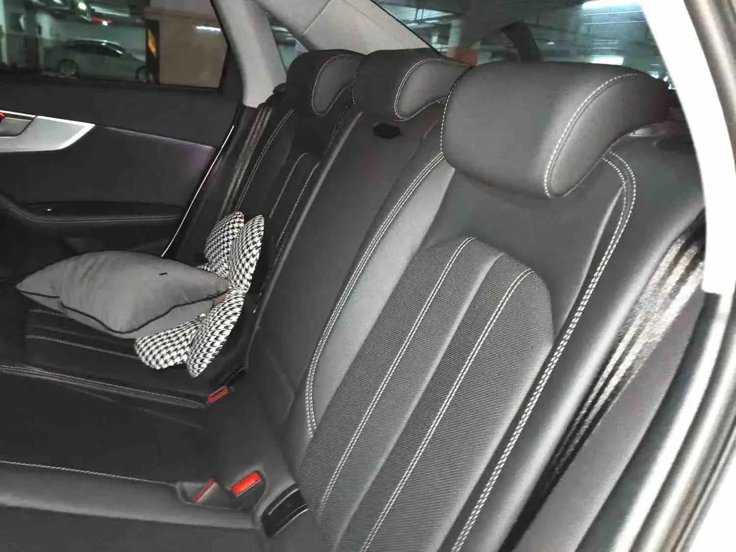 Audi A4L 2022 Model 40 TFSI Luxury Dynamic Version 4
