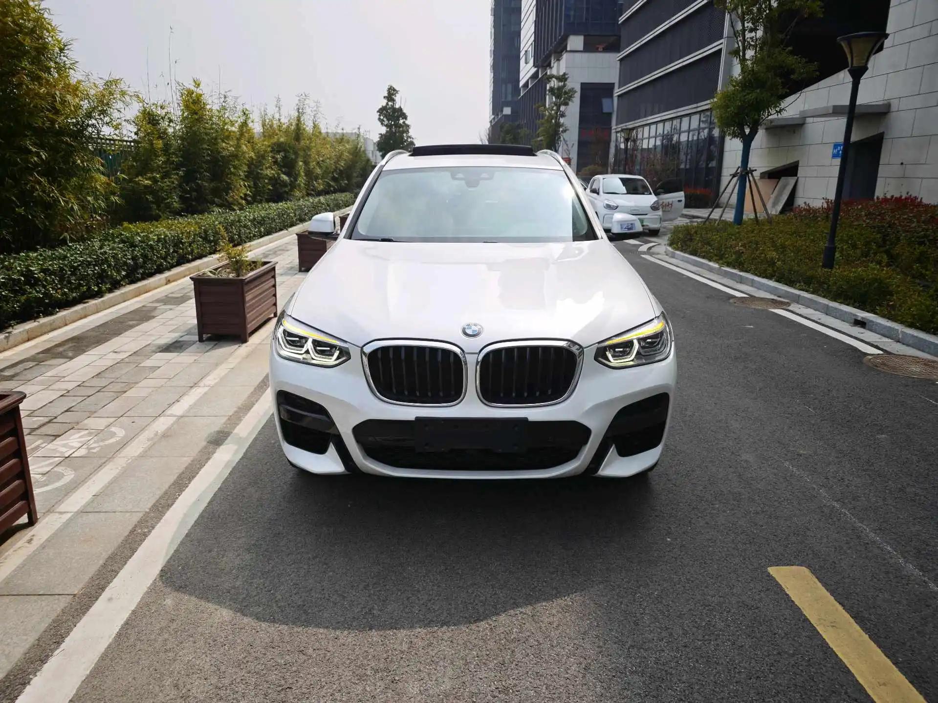 BMW X3 2021 facelift xDrive28i M sports suit 2