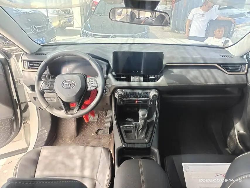 Toyota 2024 Wilanda 2.0 Stepless Two-Drive City Edition Automatic Gear 5