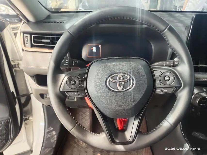 Toyota 2024 Wilanda 2.0 Stepless Two-Drive City Edition Automatic Gear 6