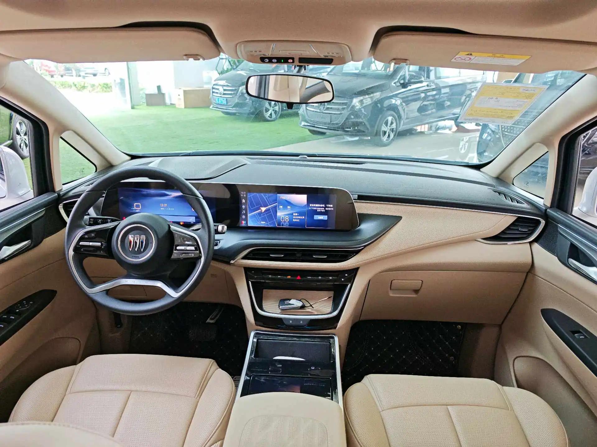 Buick 2025 GL8 Land Business Class 2.0T Comfort DG Version Automatic 11