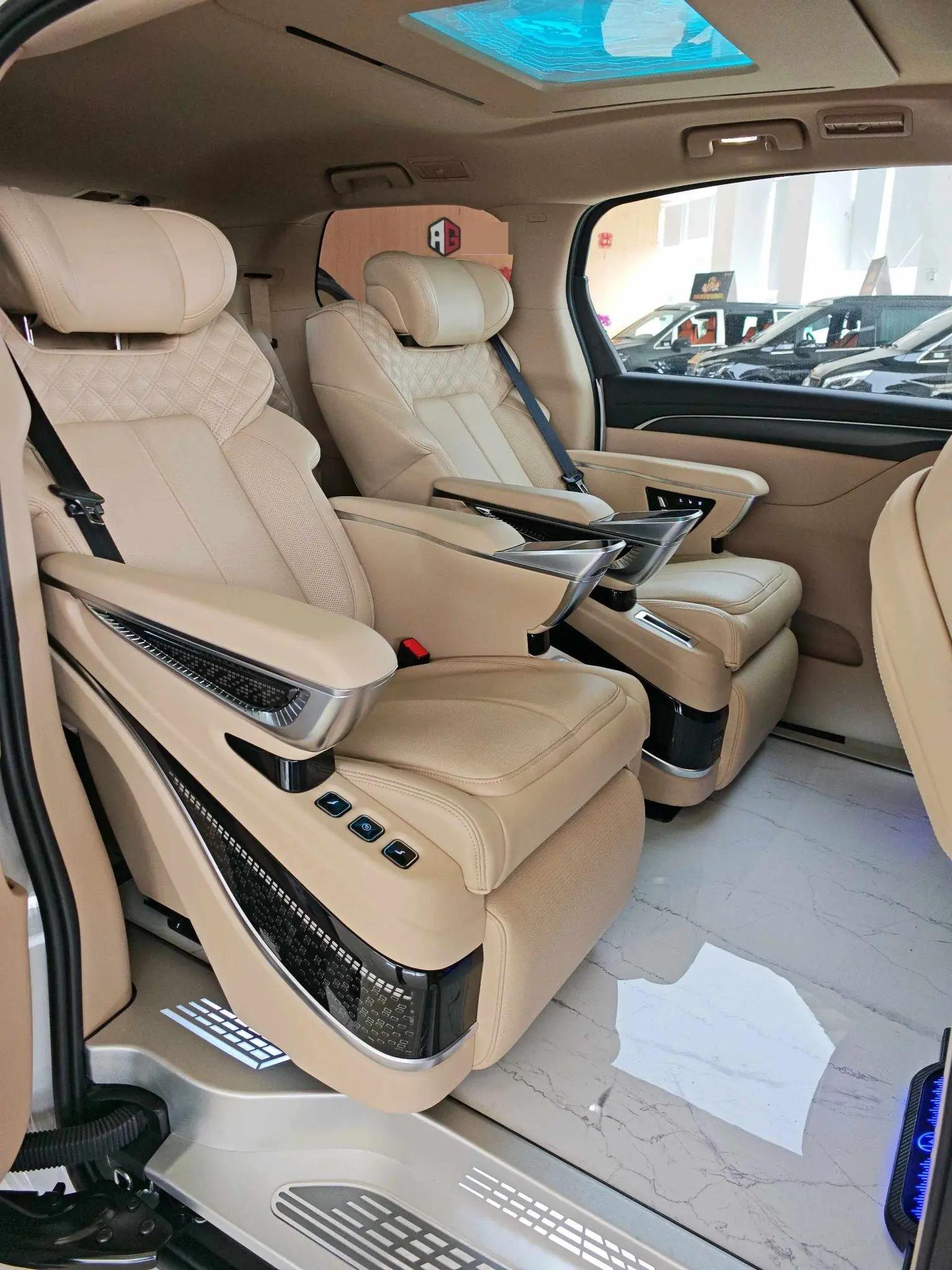 Buick 2025 GL8 Land Business Class 2.0T Comfort DG Version Automatic 13
