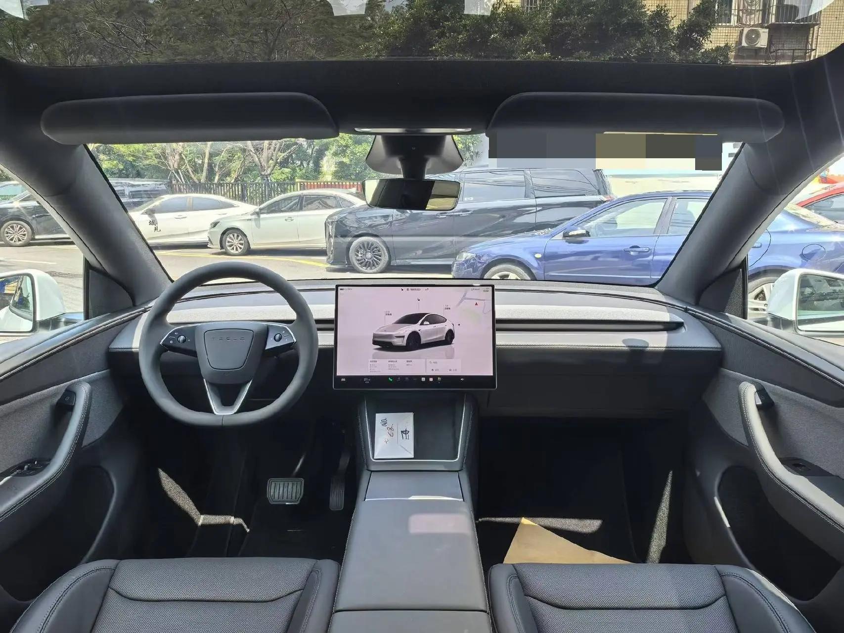 Tesla 2026 Model Y Rear-Wheel Drive Automatic 6