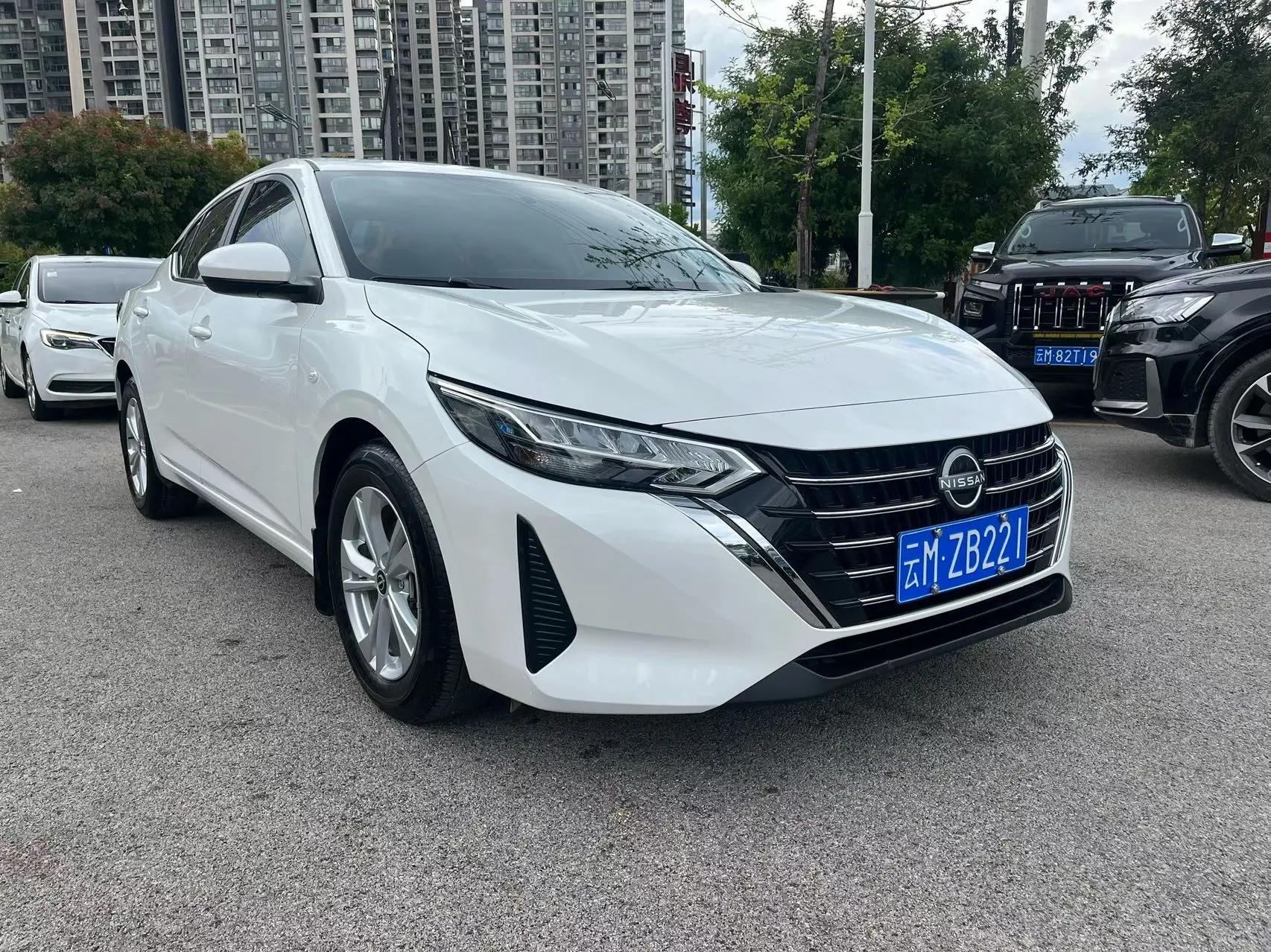 Nissan 2025 Sylphy 1.6 CVT Genuine Edition Automatic 3