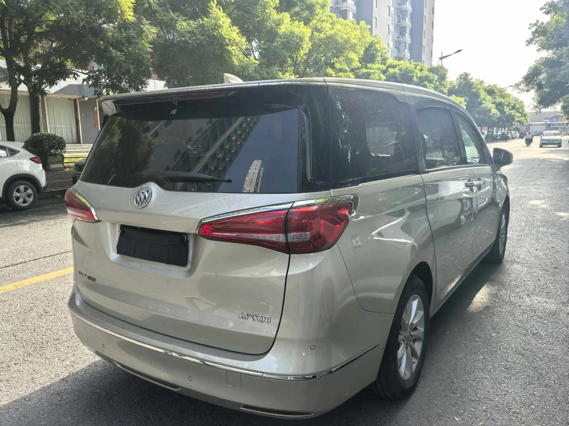 Buick GL8 2018 ES 28T Comfort Country VI 13