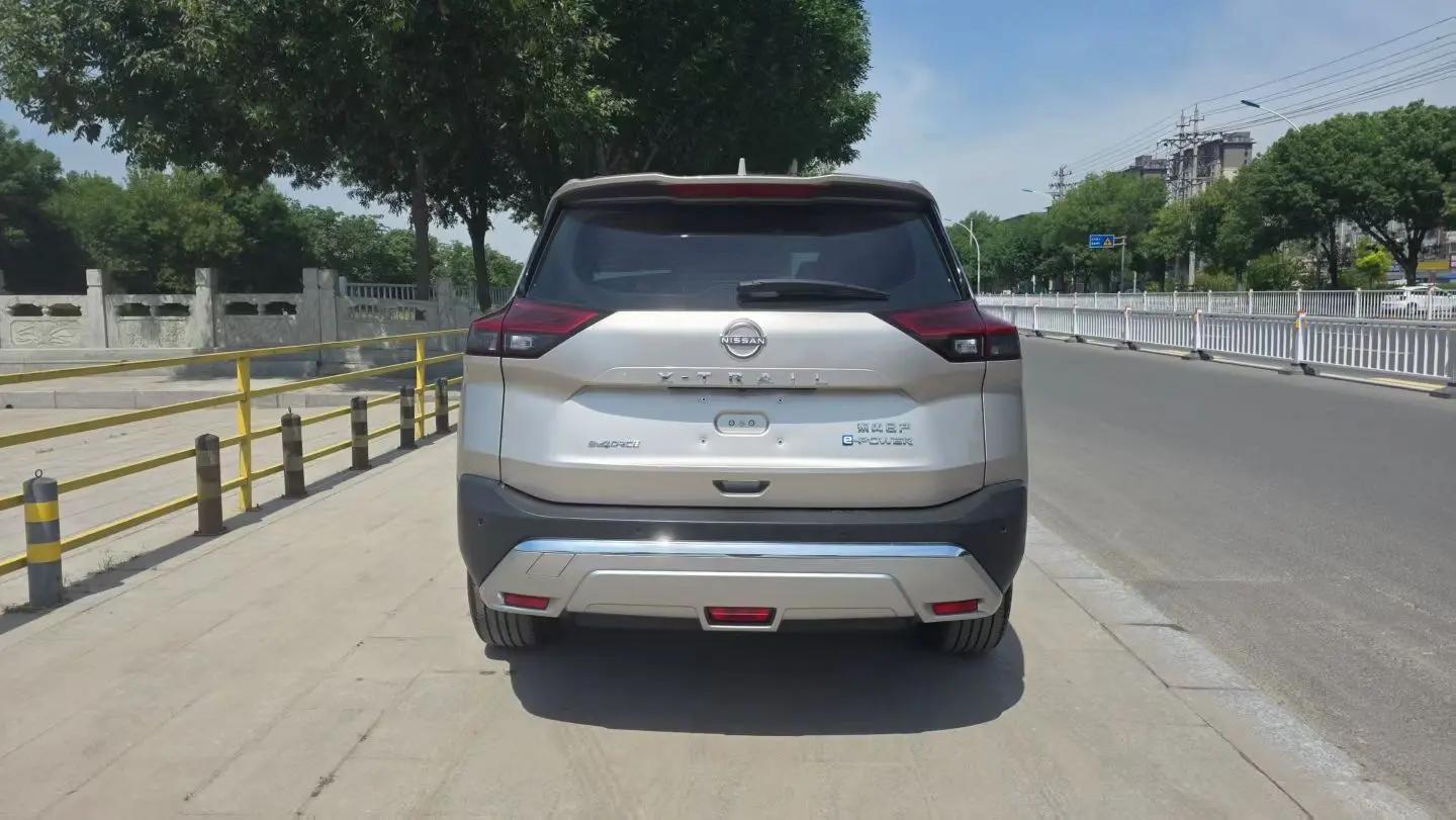 Nissan 2023 Qijun e-POWER 1.5 Super Mixed Dual Motor Four-wheel Drive Extreme Edition Automatic Gear 5