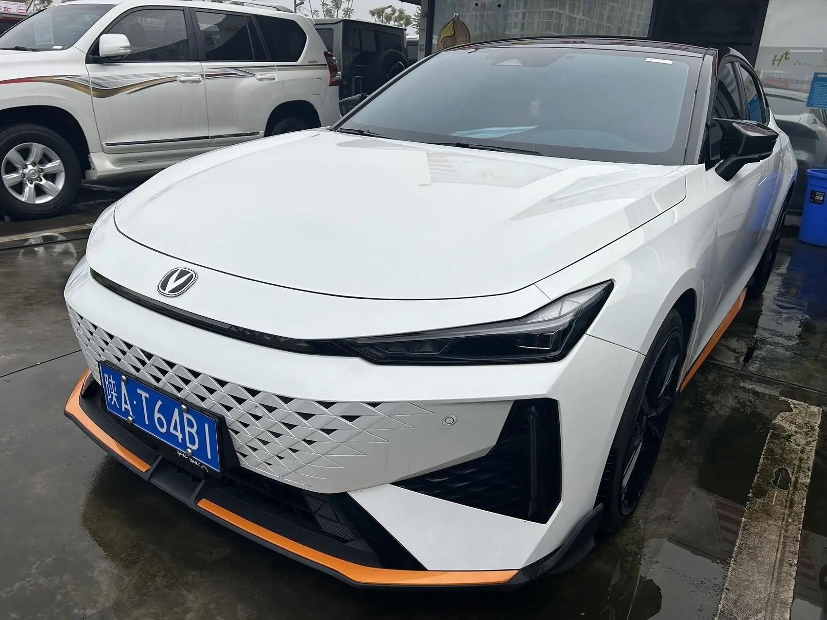 ChangAn 2025 UNI-V 1.5T 500Bar High Energy Sports Edition Automatic Gear