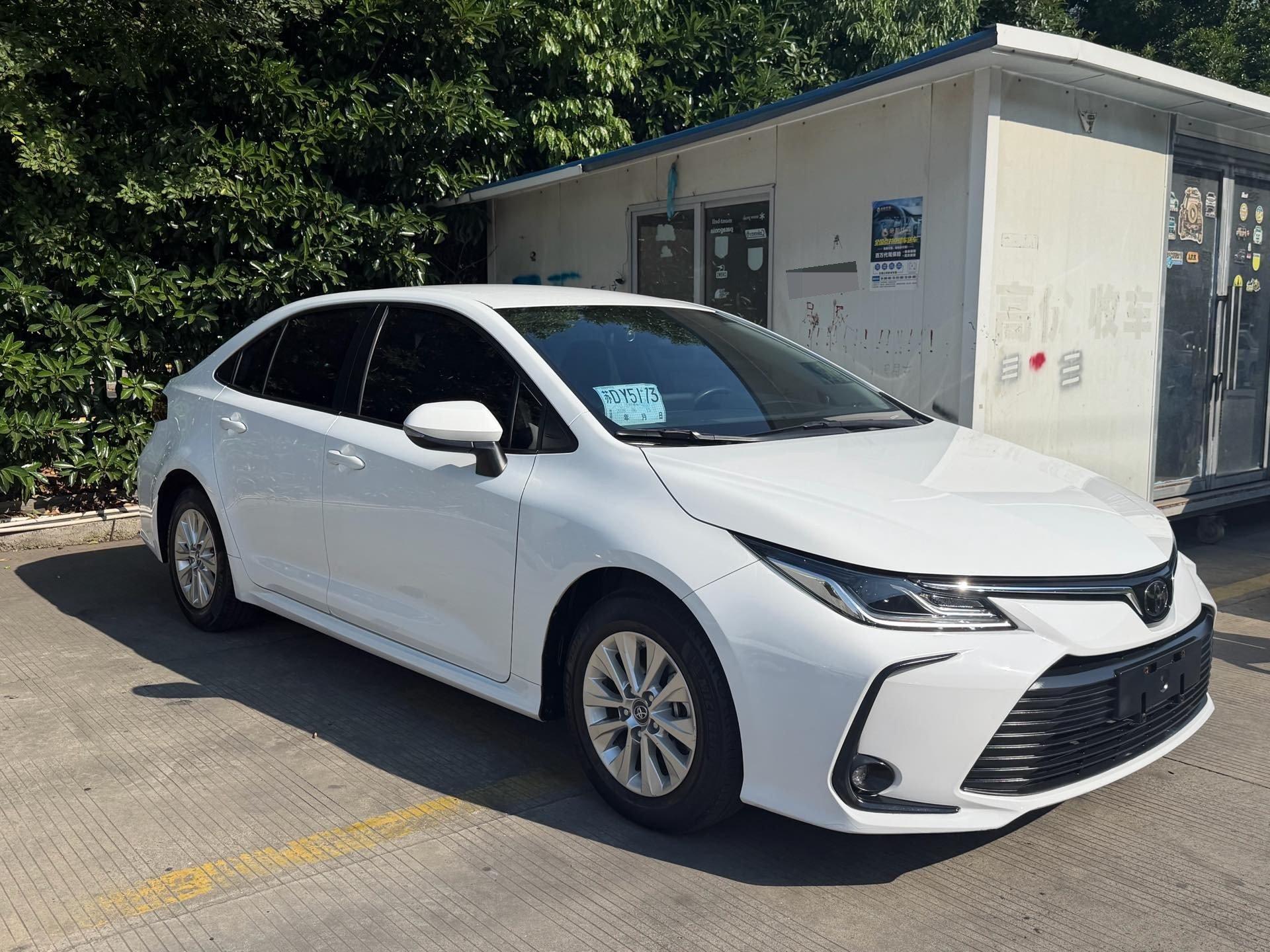 Corolla 2021 TNGA 1.5L CVT Pioneer Edition 3