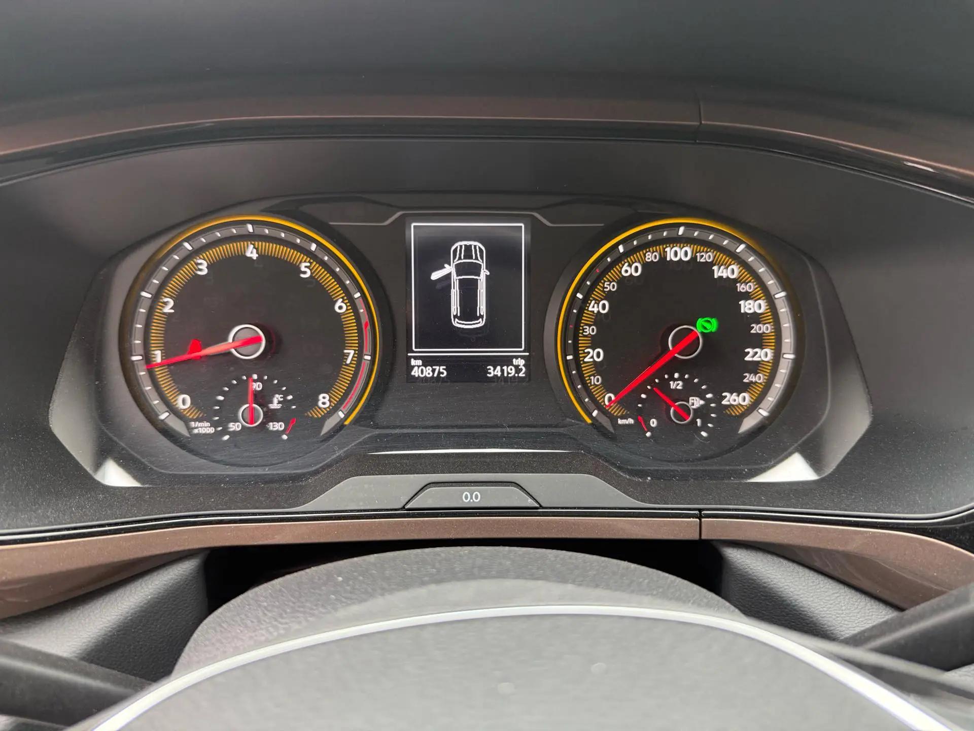 Tuyue 2020 280TSI Two-Drive Deluxe Edition National V 10