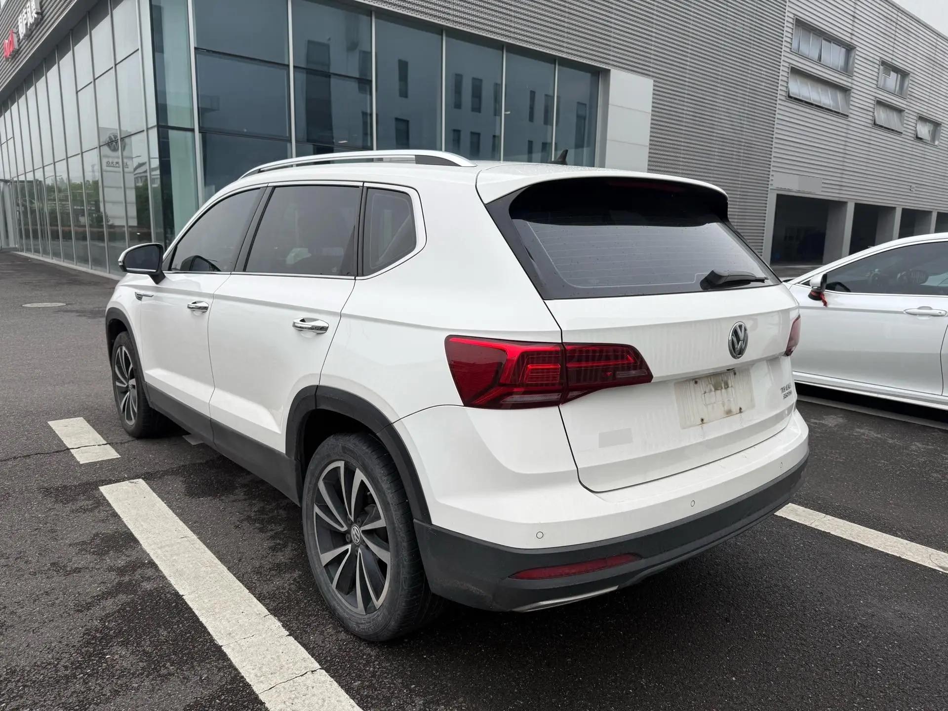 Tuyue 2020 280TSI Two-Drive Deluxe Edition National V 8