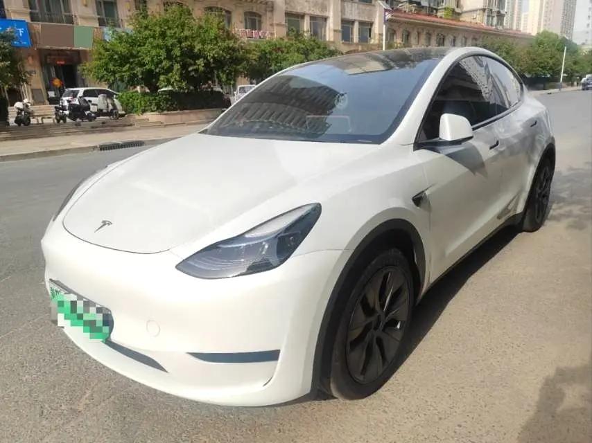 2024 Model Y Rear-Wheel Drive Edition